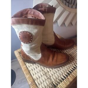 Frye Boots Melissa Canvas Short Pull On Beige Brown Leather Size 6 Vtg Cowgirl